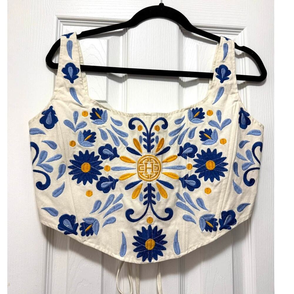 Herencia Collection Size L Baile Essentials Lace Up Back Embroidered Corset Tank